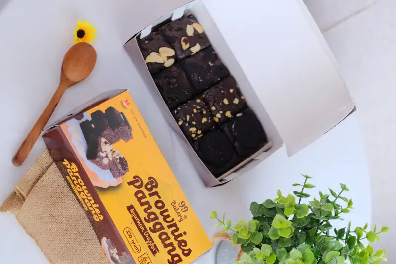 Brownies Panggang Skat Box