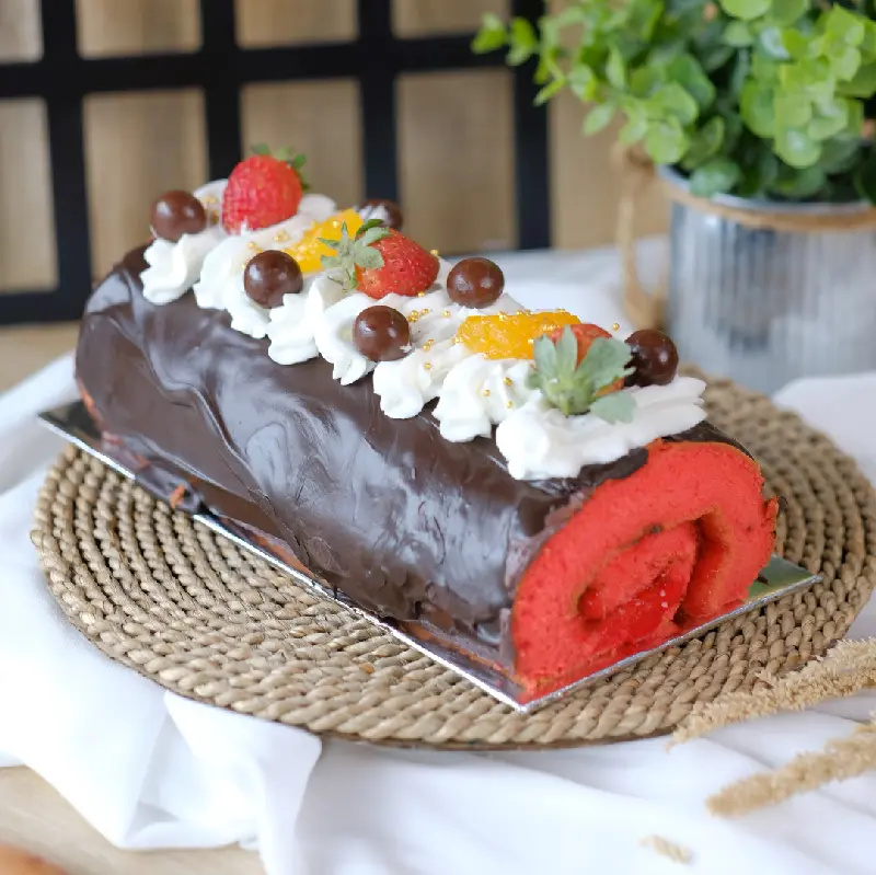 Bolu Gulung Hias Buah